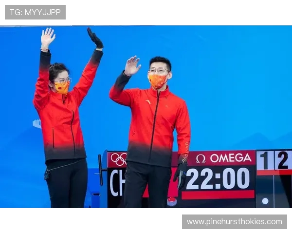 哈尔滨体院队冰壶联赛总决赛首战告捷喜迎开门红